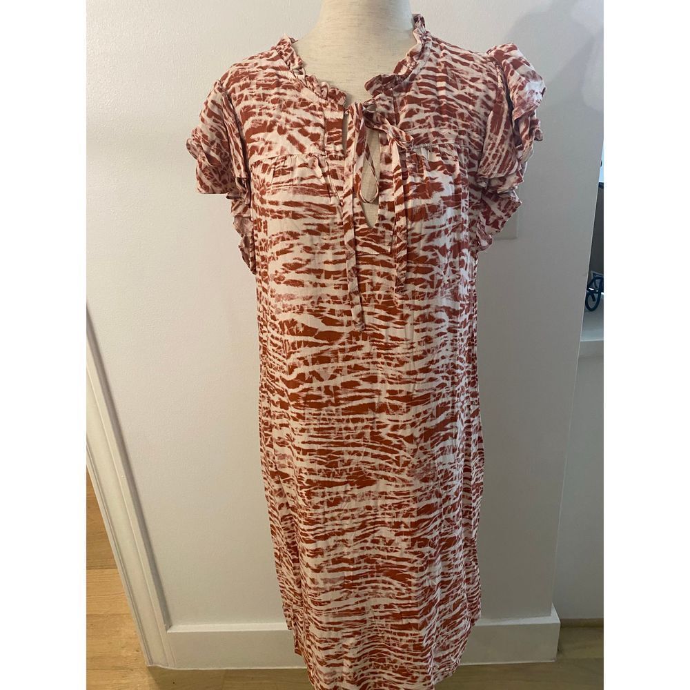 Ivy Street tie-front dress